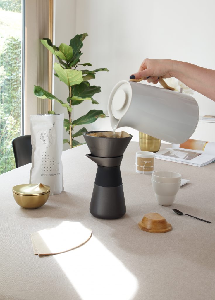 slow brew coffee maker Theo from the Nordic collection Stelton