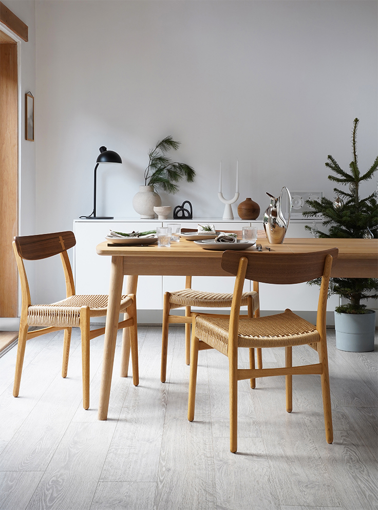 Minimal Nordic Christmas with Carl Hansen & Son CH23 dining chairs