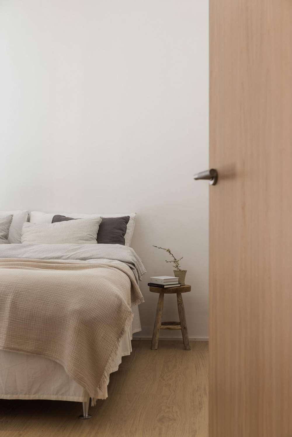 Minimal bedroom Nordic style